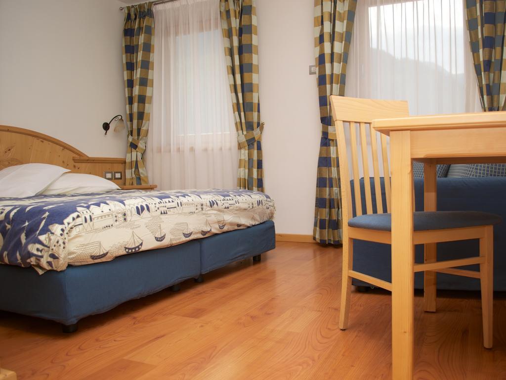 Baita Scaia Bed & Breakfast Cogolo Rom bilde