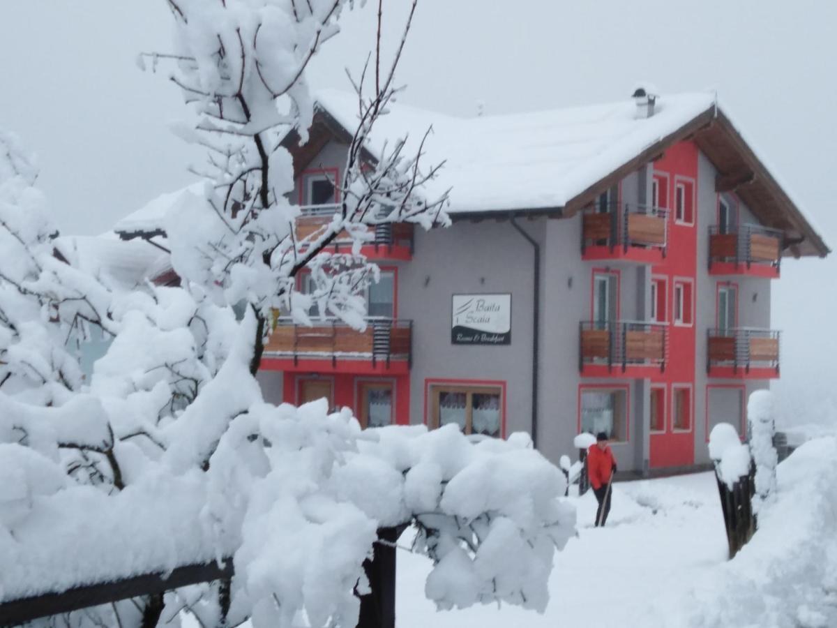 Baita Scaia Bed & Breakfast Cogolo Eksteriør bilde